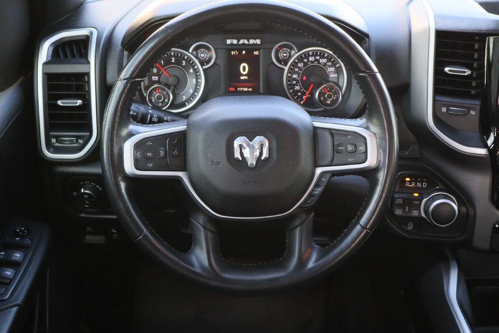 2021 RAM 1500 Big Horn Crew Cab 4x4 5'7" Box
