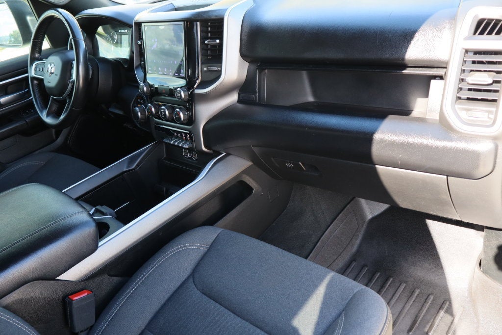 2021 RAM 1500 Big Horn Crew Cab 4x4 5'7" Box