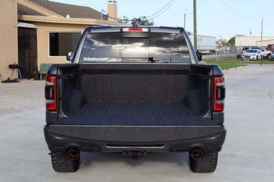 2020 RAM 1500 Laramie Crew Cab 4x4 5'7" Box