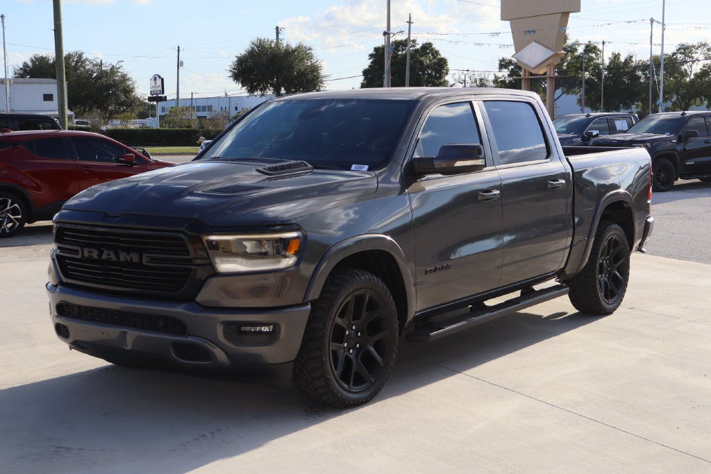 2020 RAM 1500 Laramie Crew Cab 4x4 5'7" Box