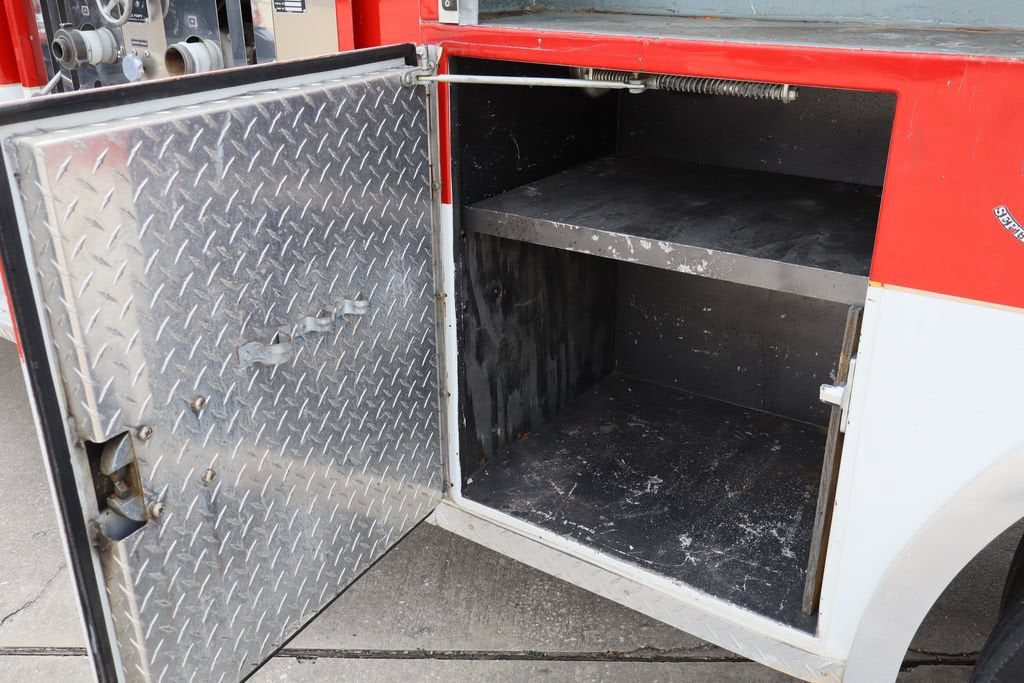 1987 Ford FMC PUMP TRUCK Base