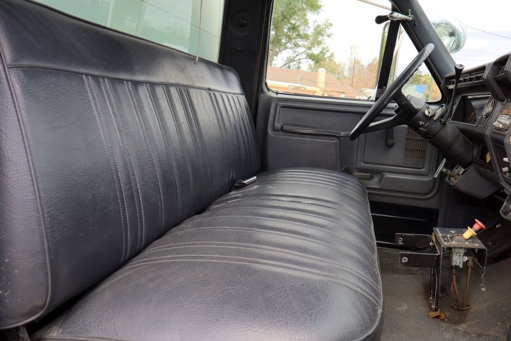 1987 Ford FMC PUMP TRUCK Base