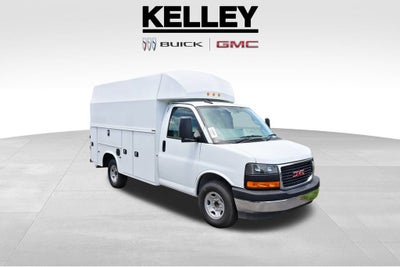 2025 GMC Savana Cutaway 3500 1WT