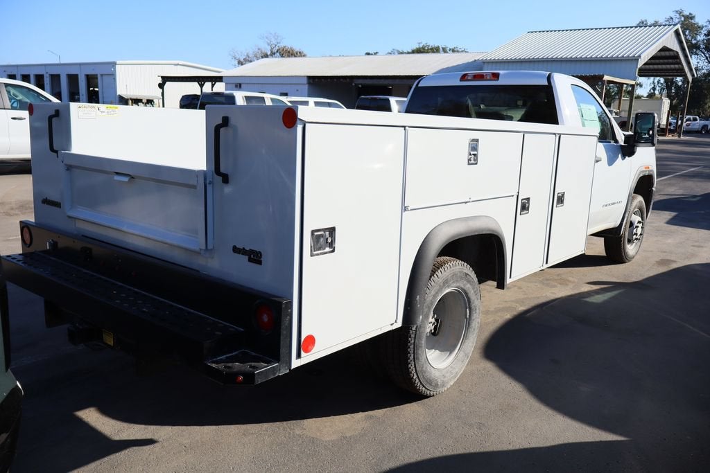 2026 GMC Sierra 3500 HD Chassis Cab Pro
