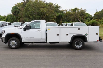 2025 GMC Sierra 3500 HD Chassis Cab Pro