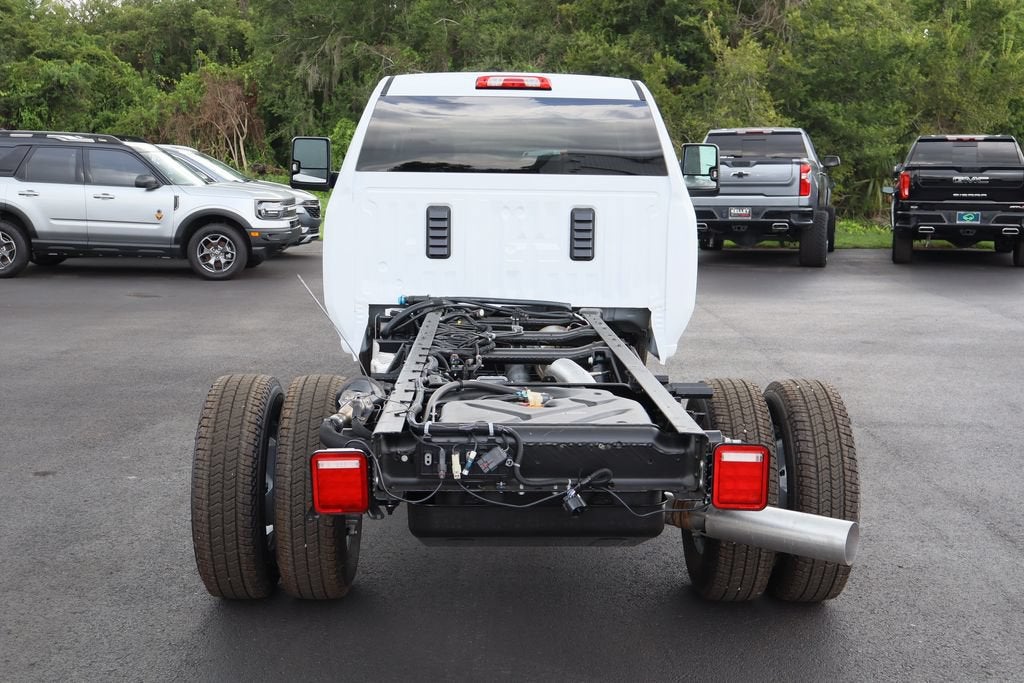 2026 GMC Sierra 3500 HD Chassis Cab Pro