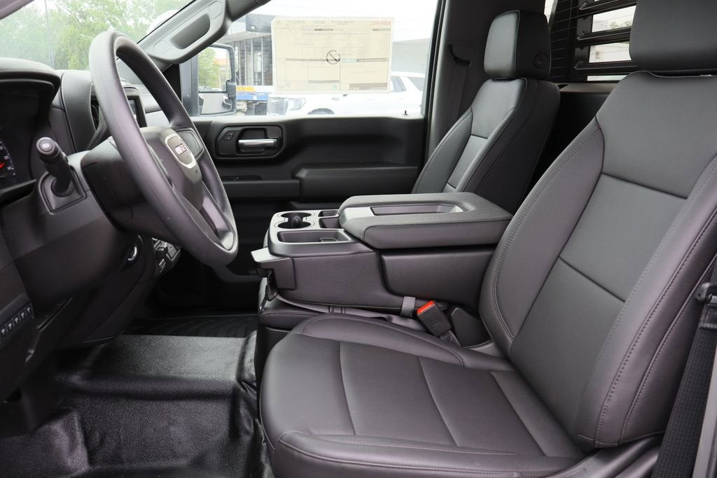 2026 GMC Sierra 3500 HD Chassis Cab Pro