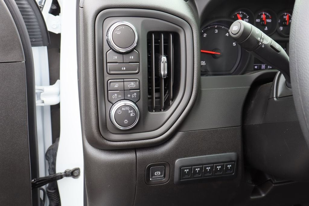 2026 GMC Sierra 3500 HD Chassis Cab Pro