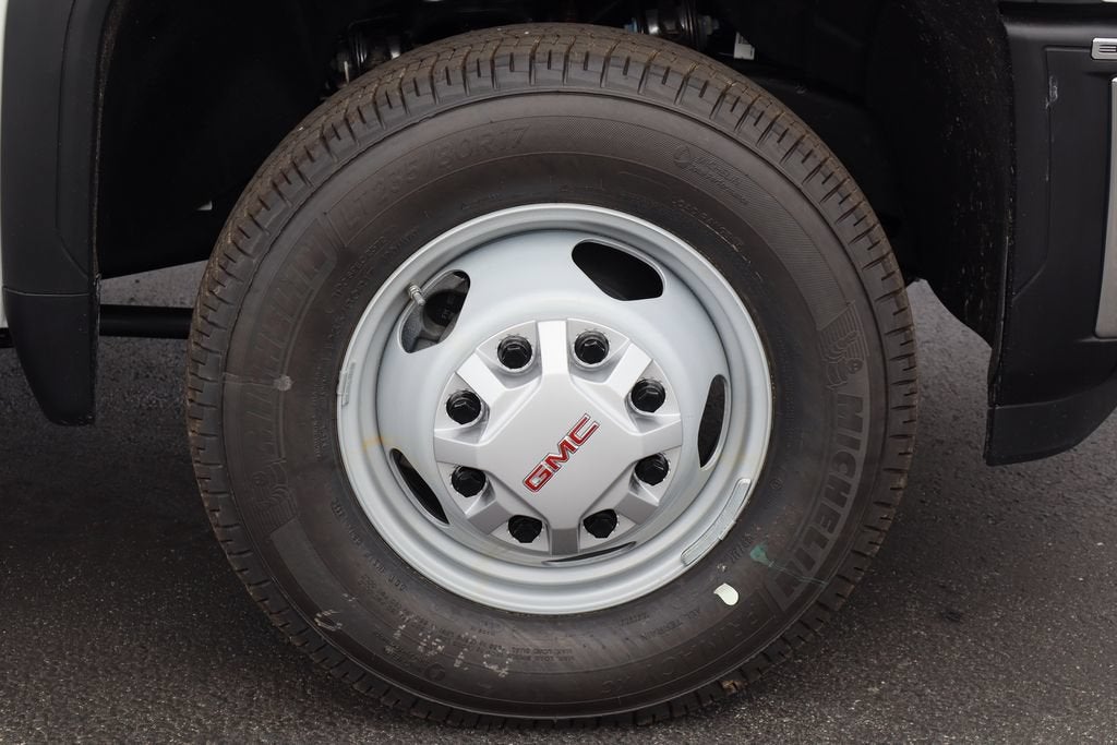 2026 GMC Sierra 3500 HD Chassis Cab Pro