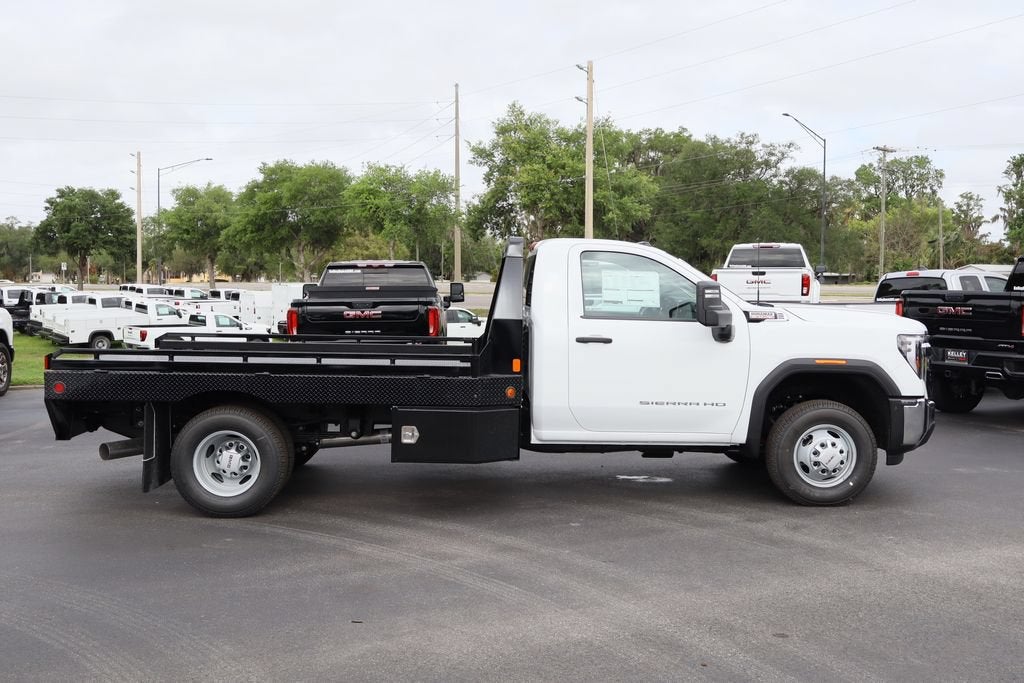 2026 GMC Sierra 3500 HD Chassis Cab Pro