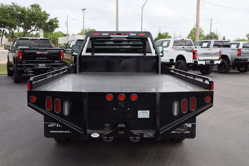 2026 GMC Sierra 3500 HD Chassis Cab Pro