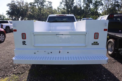 2025 GMC Sierra 3500 HD Chassis Cab Pro