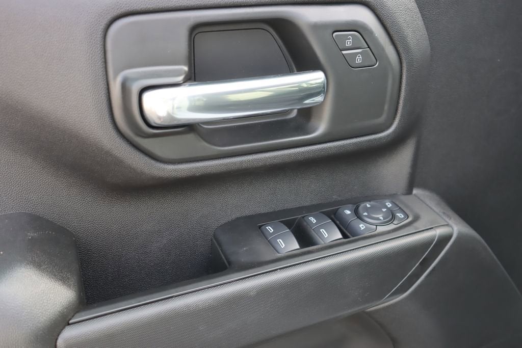 2025 GMC Sierra 3500 HD Chassis Cab Pro