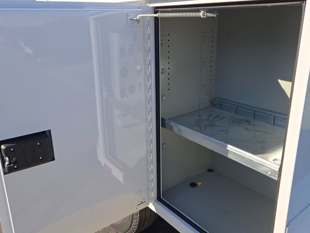 2025 GMC Sierra 3500 HD Chassis Cab Pro
