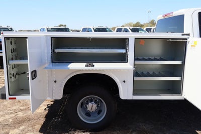 2025 GMC Sierra 3500 HD Chassis Cab Pro