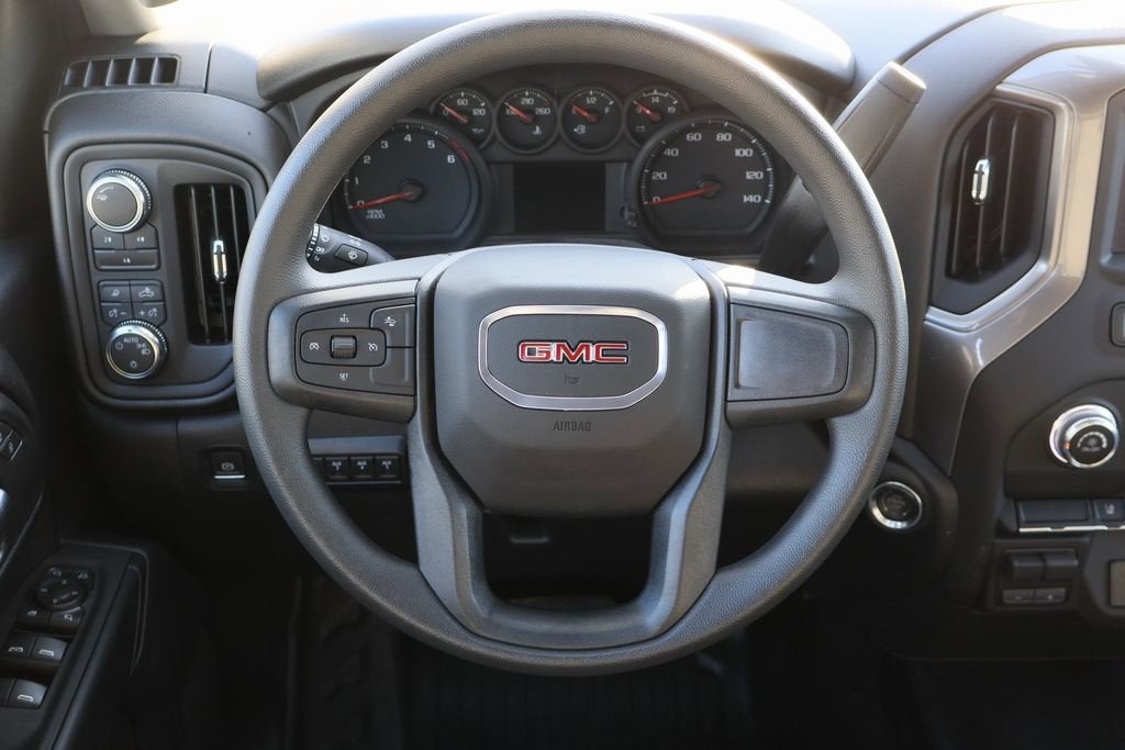 2025 GMC Sierra 3500 HD Chassis Cab Pro