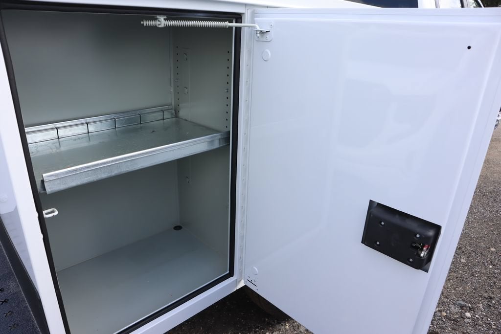 2025 GMC Sierra 3500 HD Chassis Cab Pro