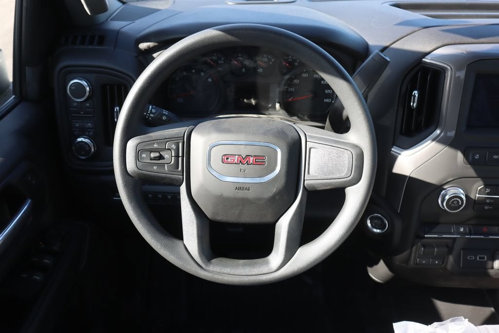 2025 GMC Sierra 3500 HD Chassis Cab Pro