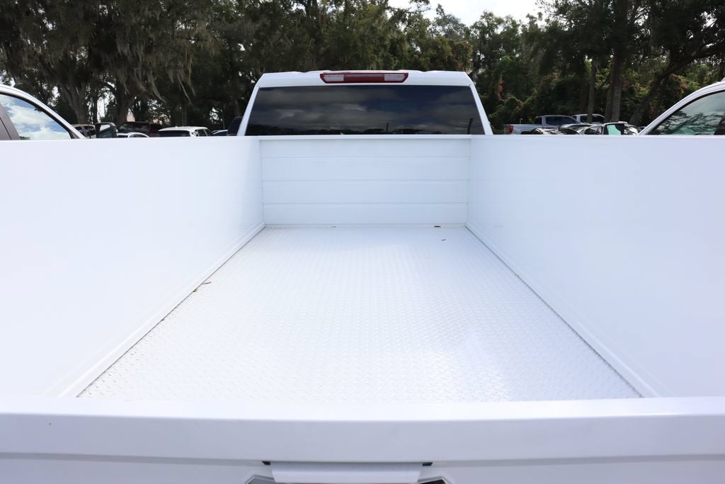 2025 GMC Sierra 3500 HD Chassis Cab Pro