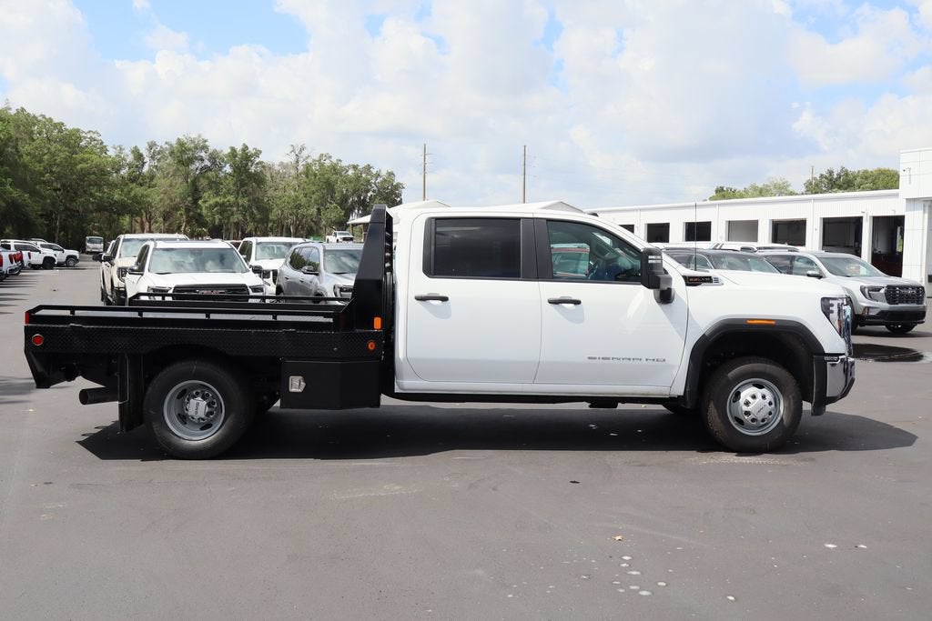 2026 GMC Sierra 3500 HD Chassis Cab Pro