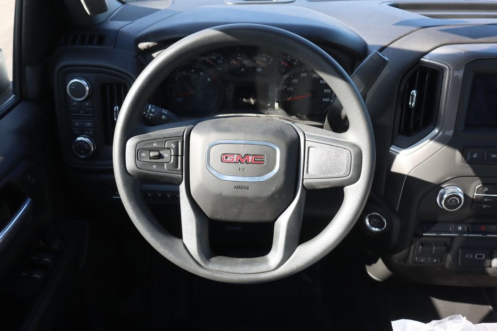 2025 GMC Sierra 3500 HD Chassis Cab Pro