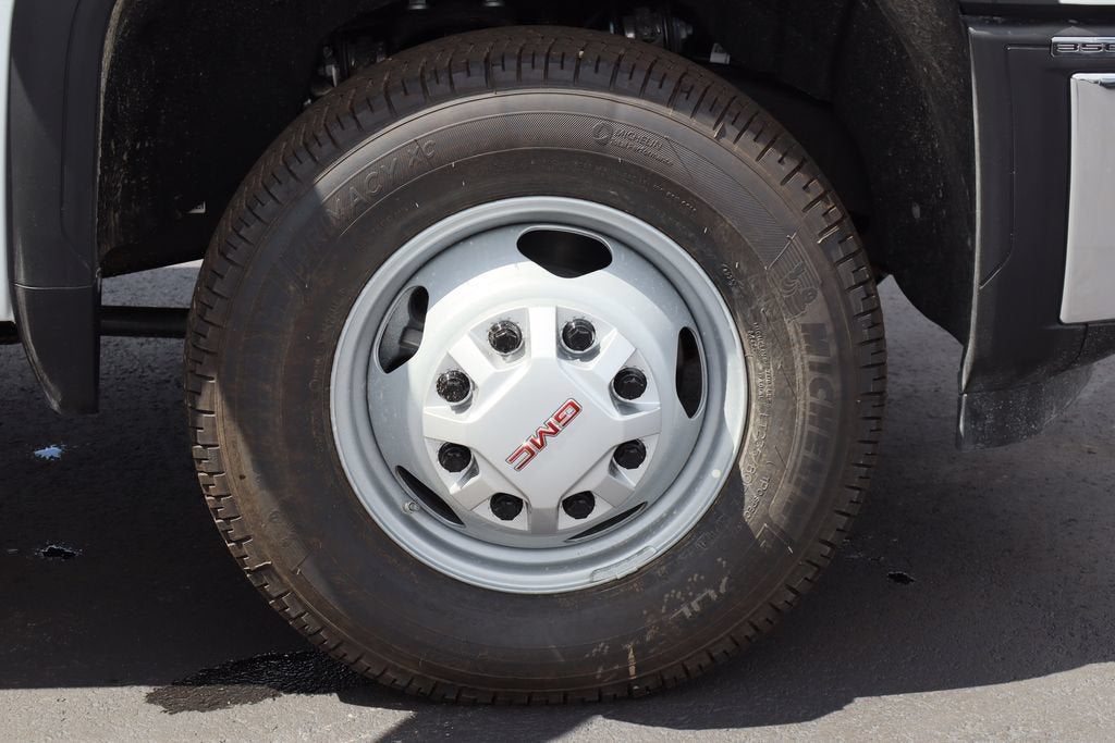 2026 GMC Sierra 3500 HD Chassis Cab Pro