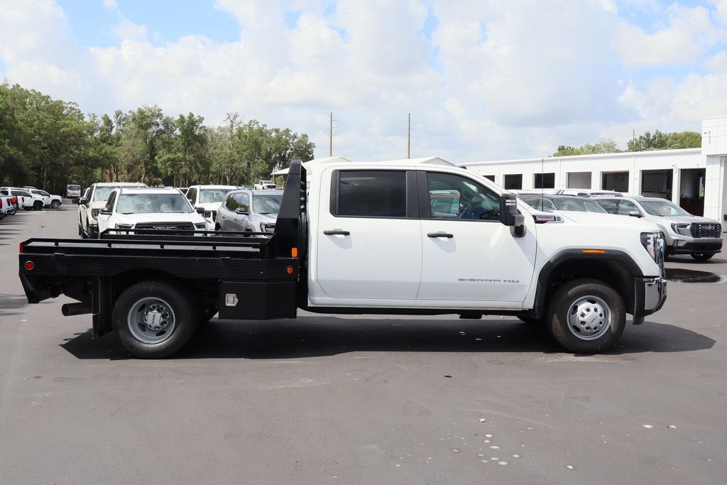 2026 GMC Sierra 3500 HD Chassis Cab Pro