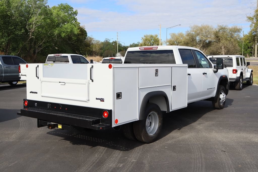 2026 GMC Sierra 3500 HD Chassis Cab Pro