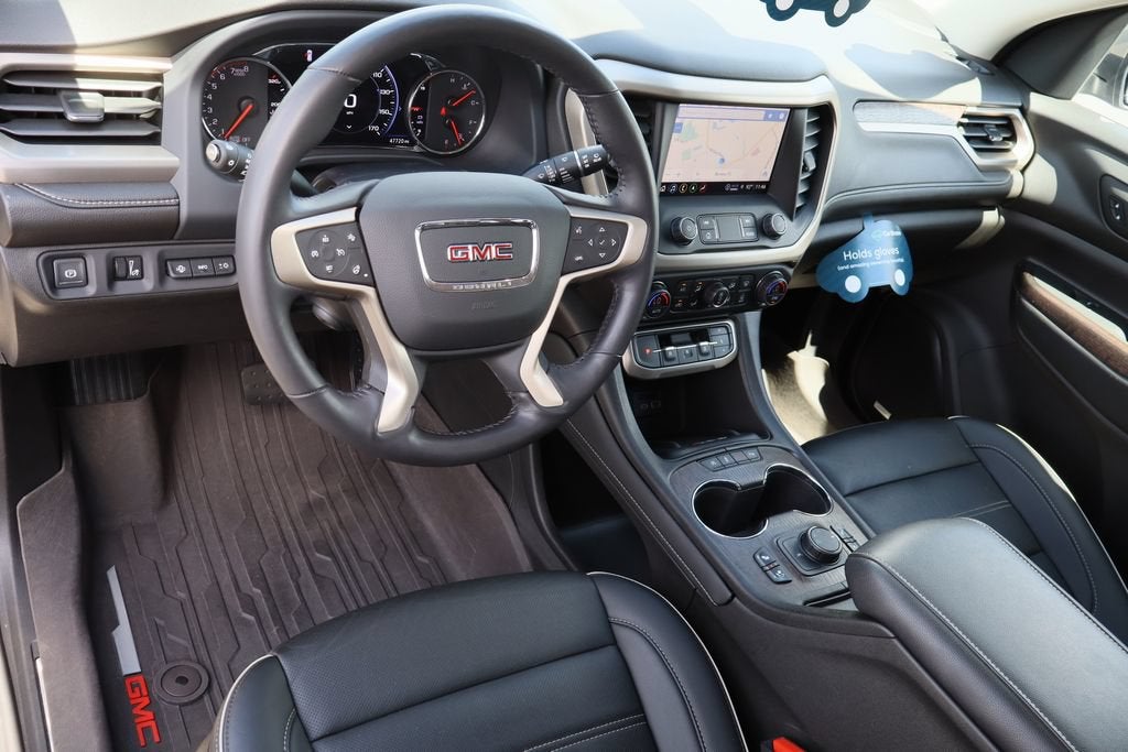 2022 GMC Acadia Denali