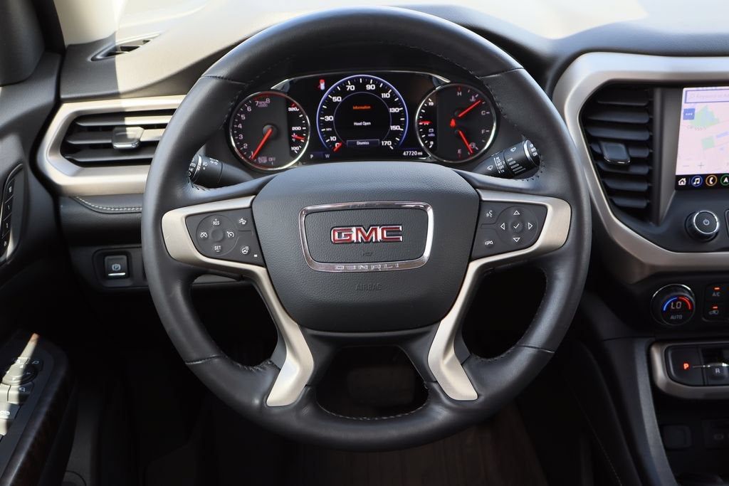 2022 GMC Acadia Denali