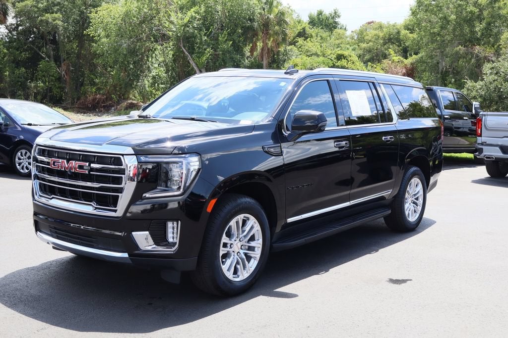2023 GMC Yukon XL SLT