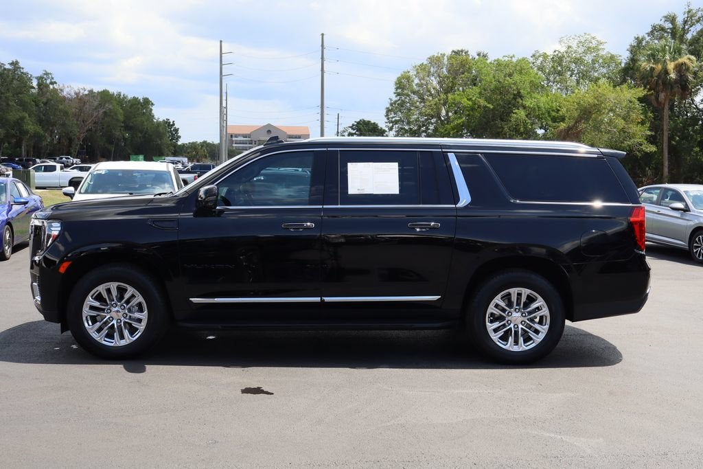 2023 GMC Yukon XL SLT