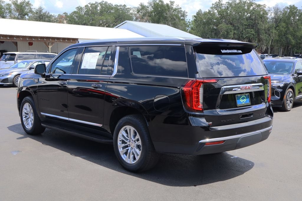 2023 GMC Yukon XL SLT