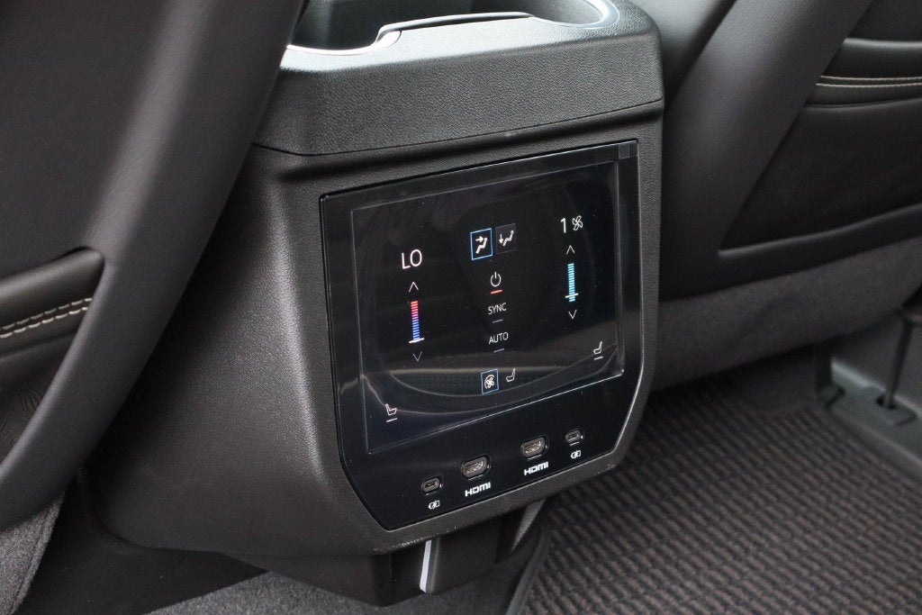 2027 GMC Yukon Denali Ultimate