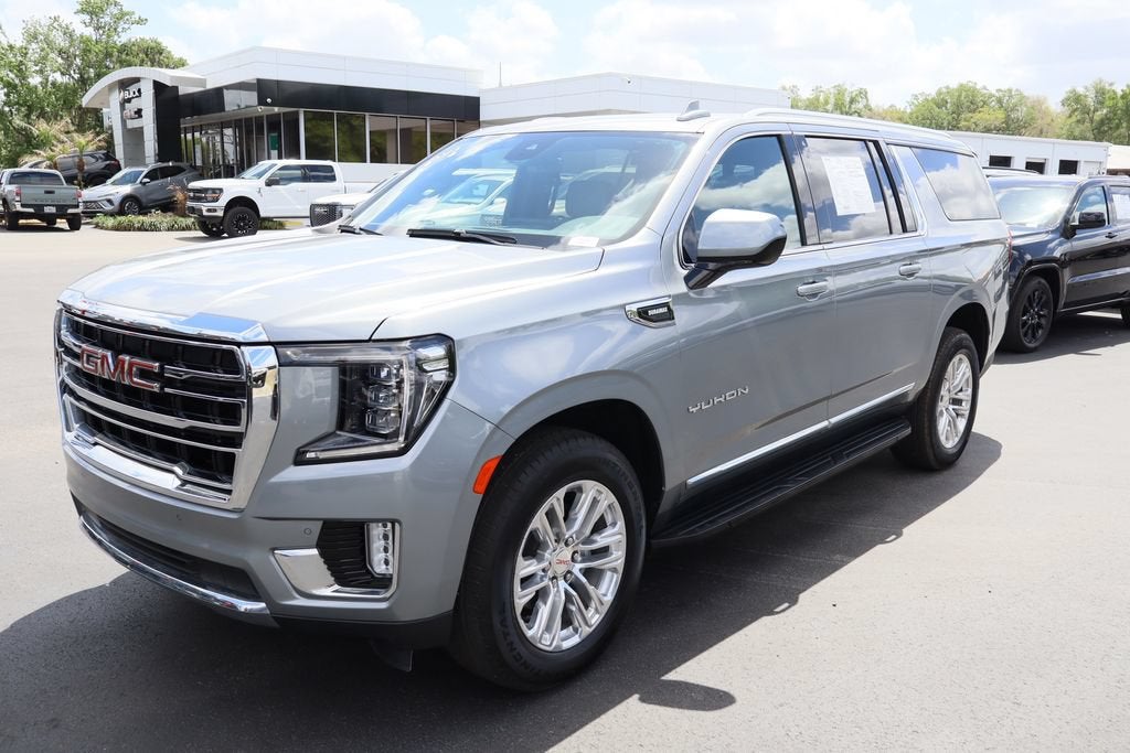 2023 GMC Yukon XL SLT