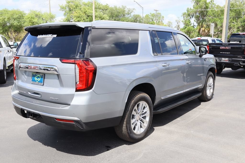 2023 GMC Yukon XL SLT