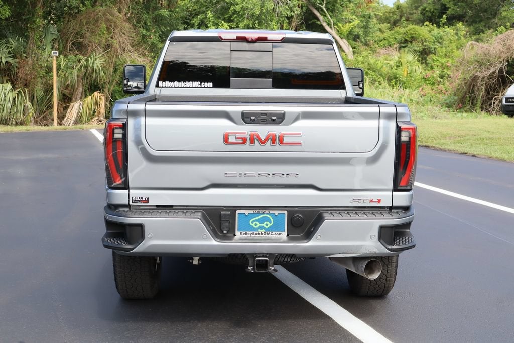 2024 GMC Sierra 2500 HD AT4