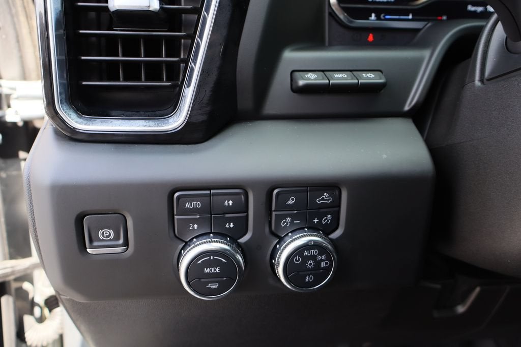 2024 GMC Sierra 3500 HD Denali DRW