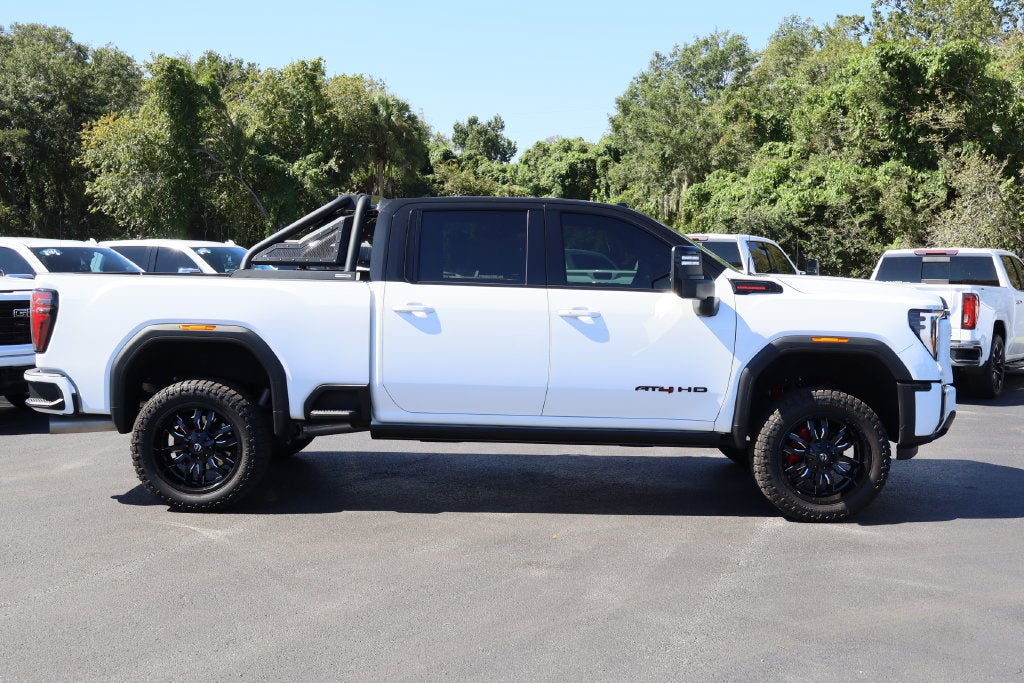2025 GMC Sierra 2500 HD AT4