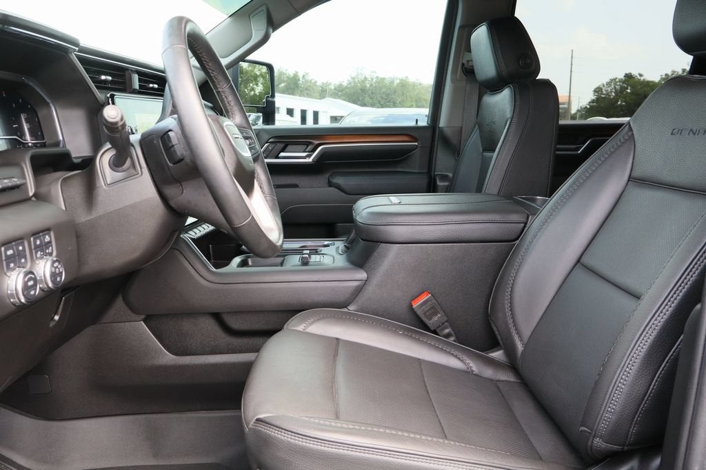 2025 GMC Sierra 2500 HD Denali
