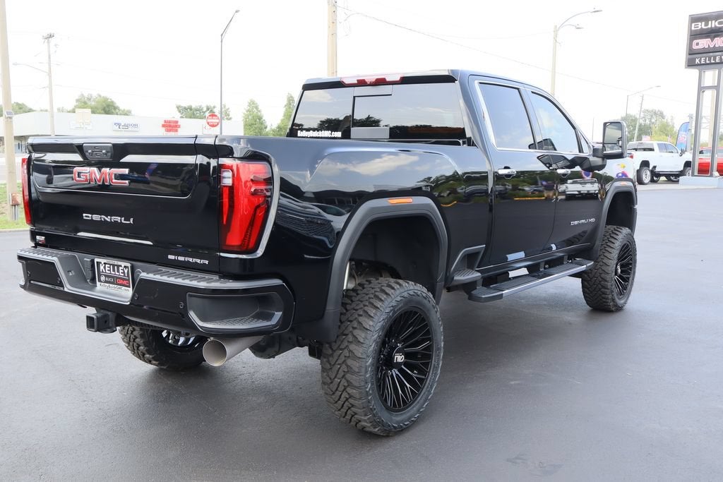 2025 GMC Sierra 2500 HD Denali