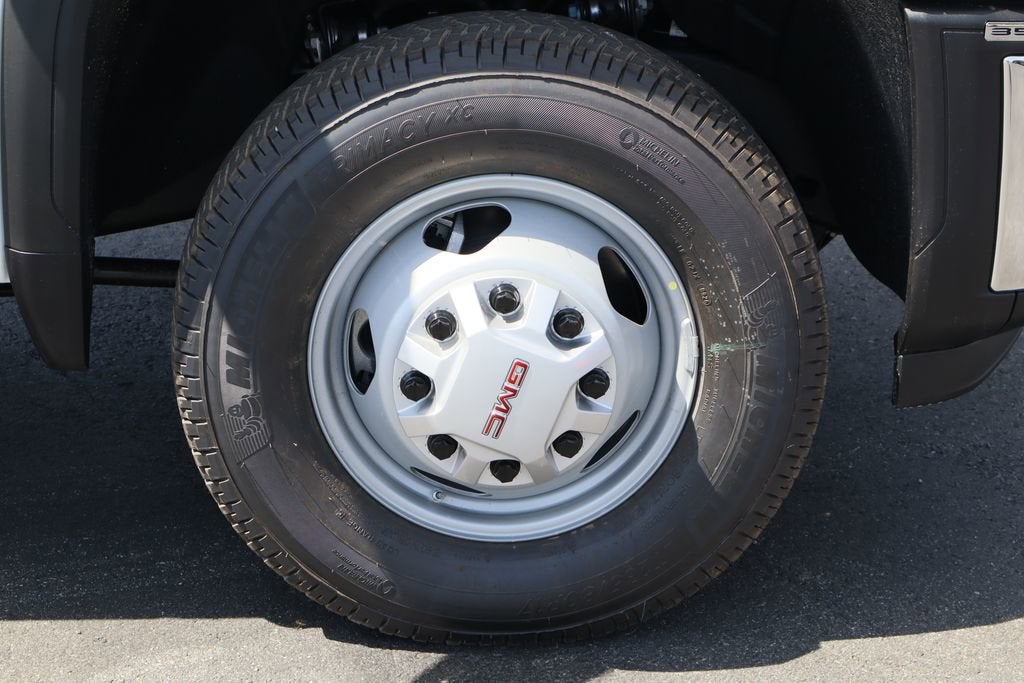 2026 GMC Sierra 3500 HD Pro DRW