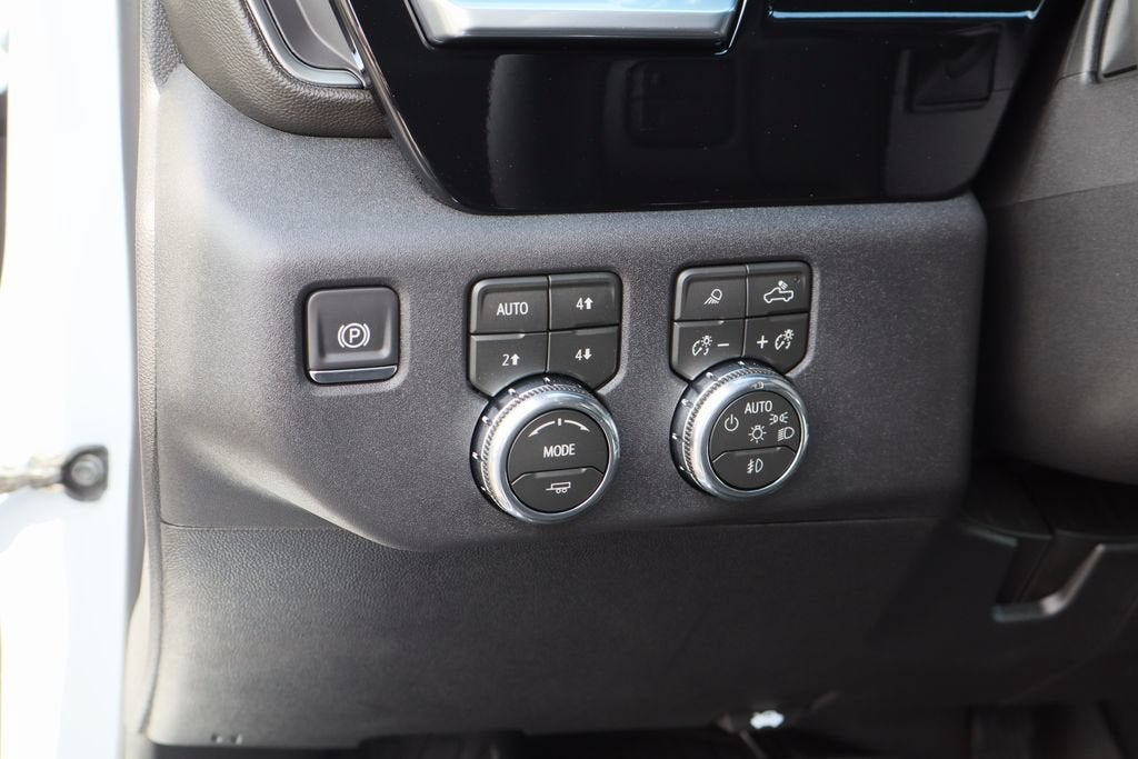 2026 GMC Sierra 3500 HD SLT DRW