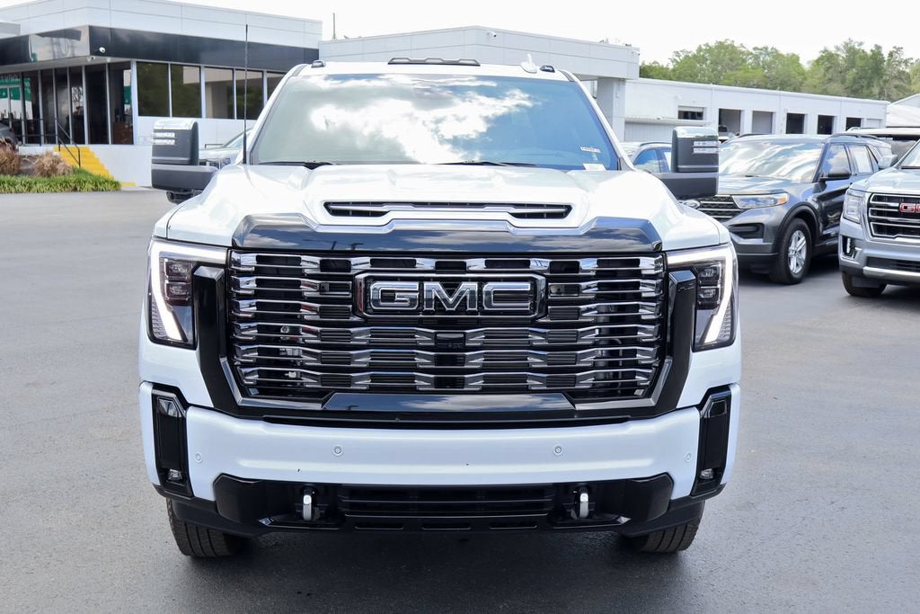 2026 GMC Sierra 3500 HD Denali Ultimate DRW