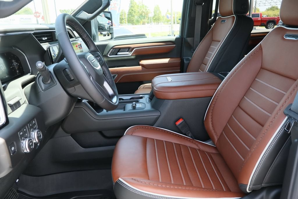 2026 GMC Sierra 3500 HD Denali Ultimate DRW