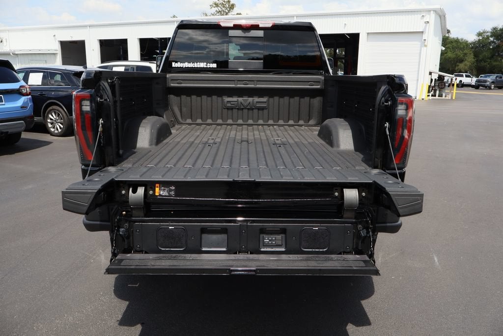 2025 GMC Sierra 2500 HD AT4X