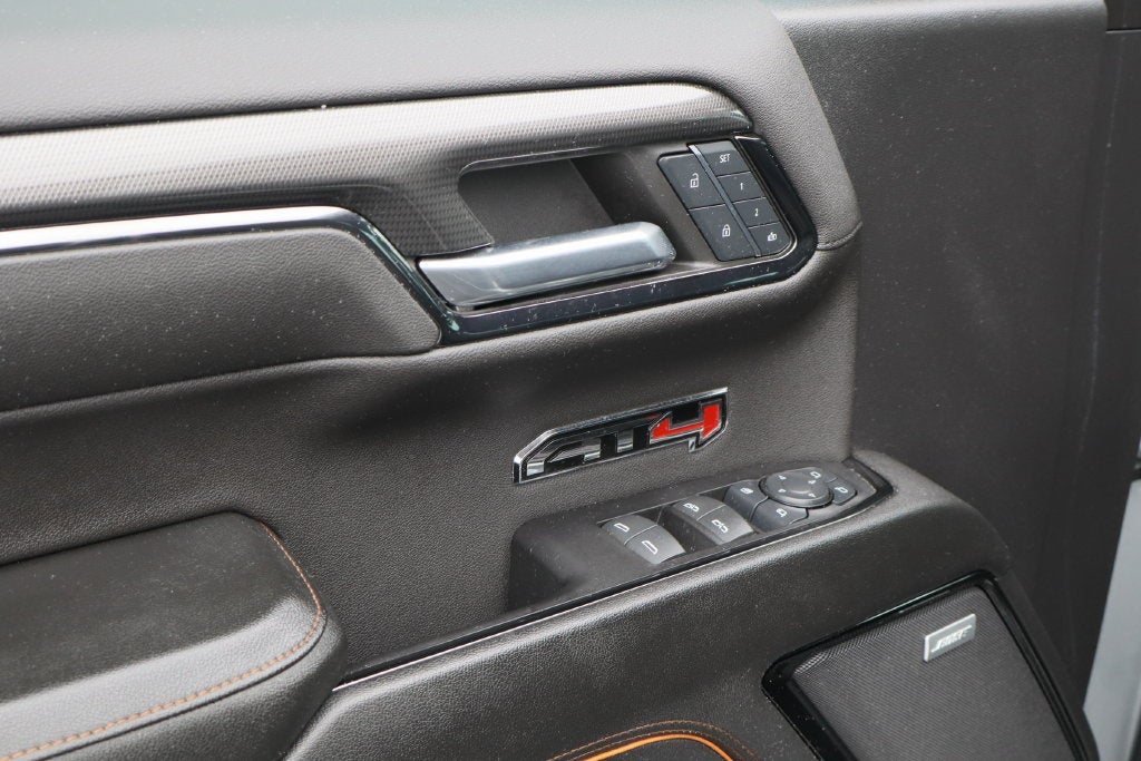 2024 GMC Sierra 1500 AT4