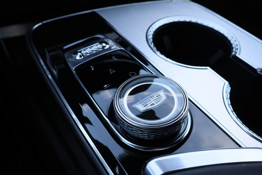 2024 Cadillac LYRIQ Tech