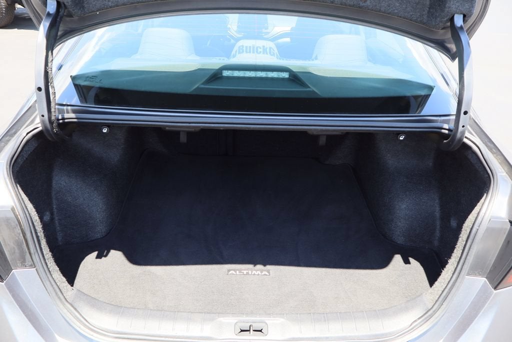 2024 Nissan Altima SV FWD