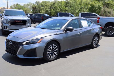 2024 Nissan Altima SV FWD